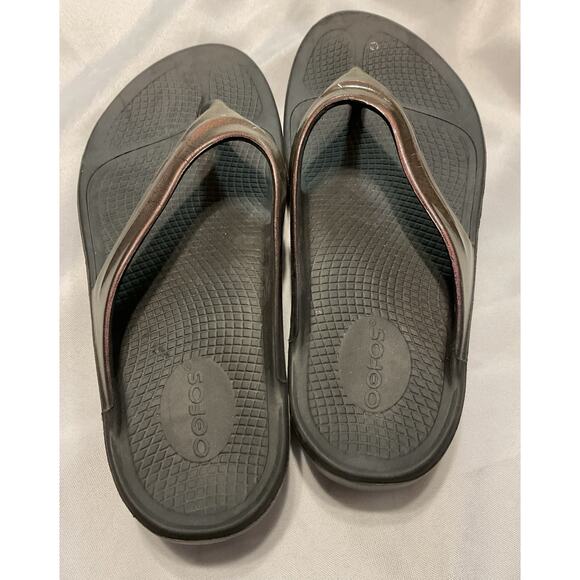 OOFOS - Ooh La La Sandals Flip Flops Women size 11 EU 42 metallic pink - Picture 3 of 8